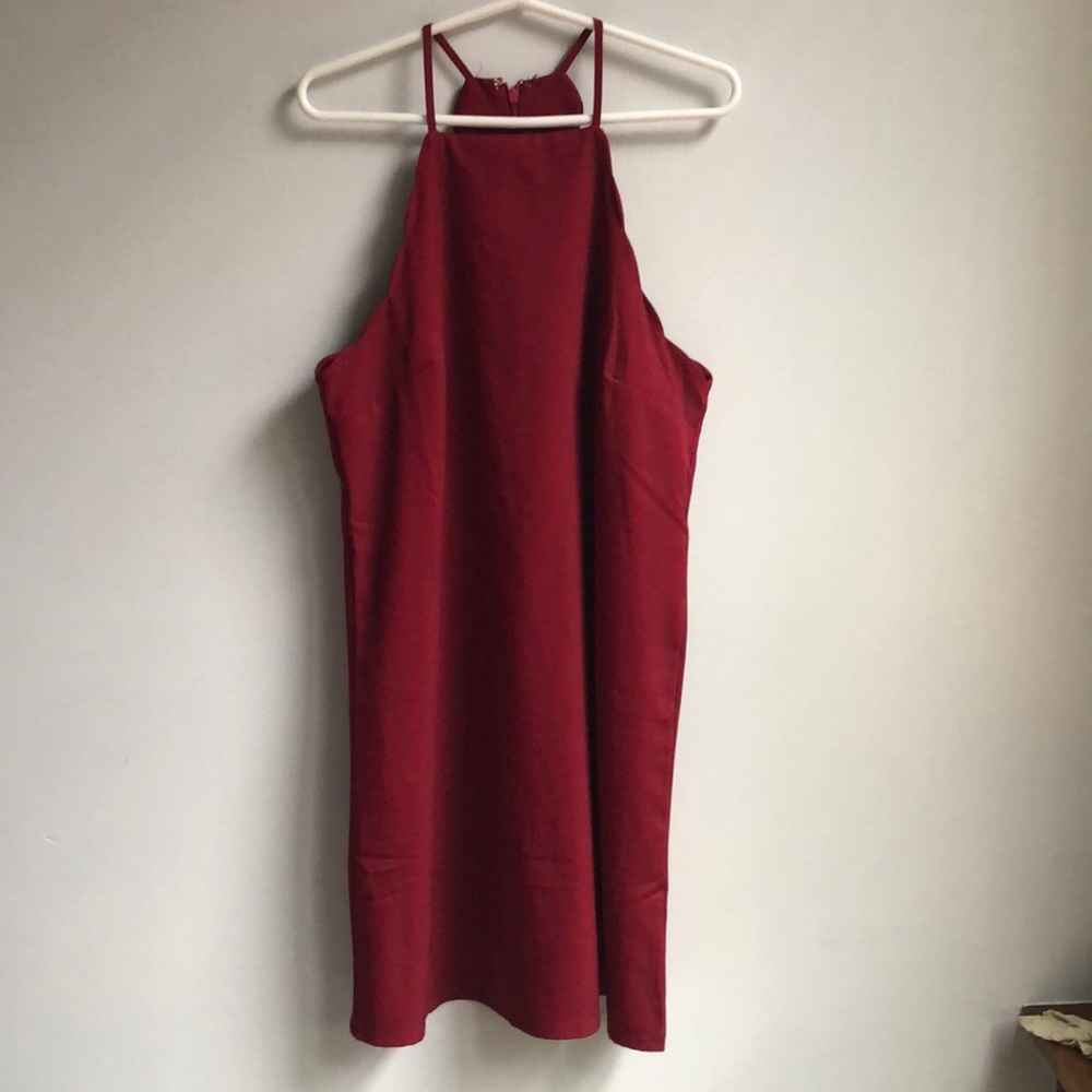 Lulus maroon dress